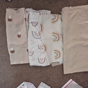 Neutral Rainbow & Mushroom Baby Blanket Set - 4pc